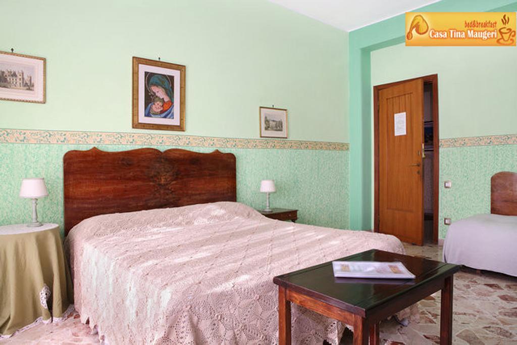 Casa Tina Maugeri Bed & Breakfast Catania Phòng bức ảnh
