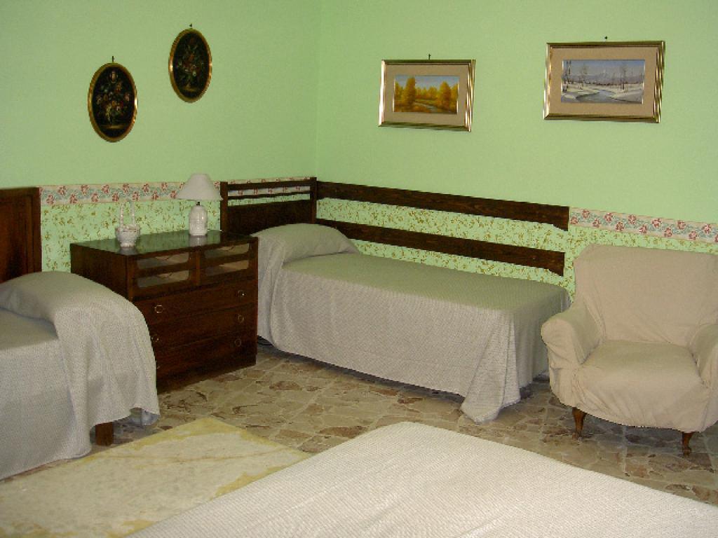 Casa Tina Maugeri Bed & Breakfast Catania Phòng bức ảnh