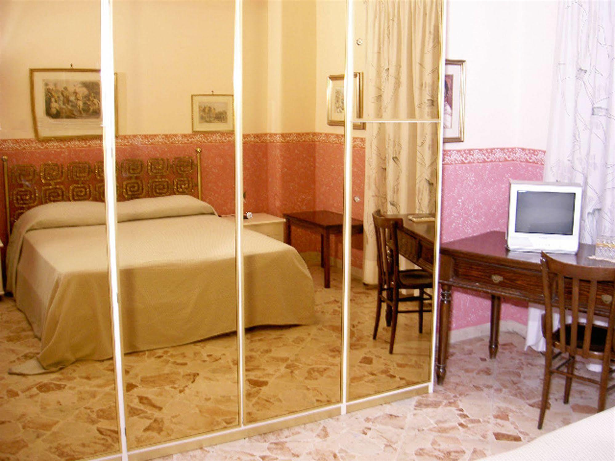 Casa Tina Maugeri Bed & Breakfast Catania Ngoại thất bức ảnh