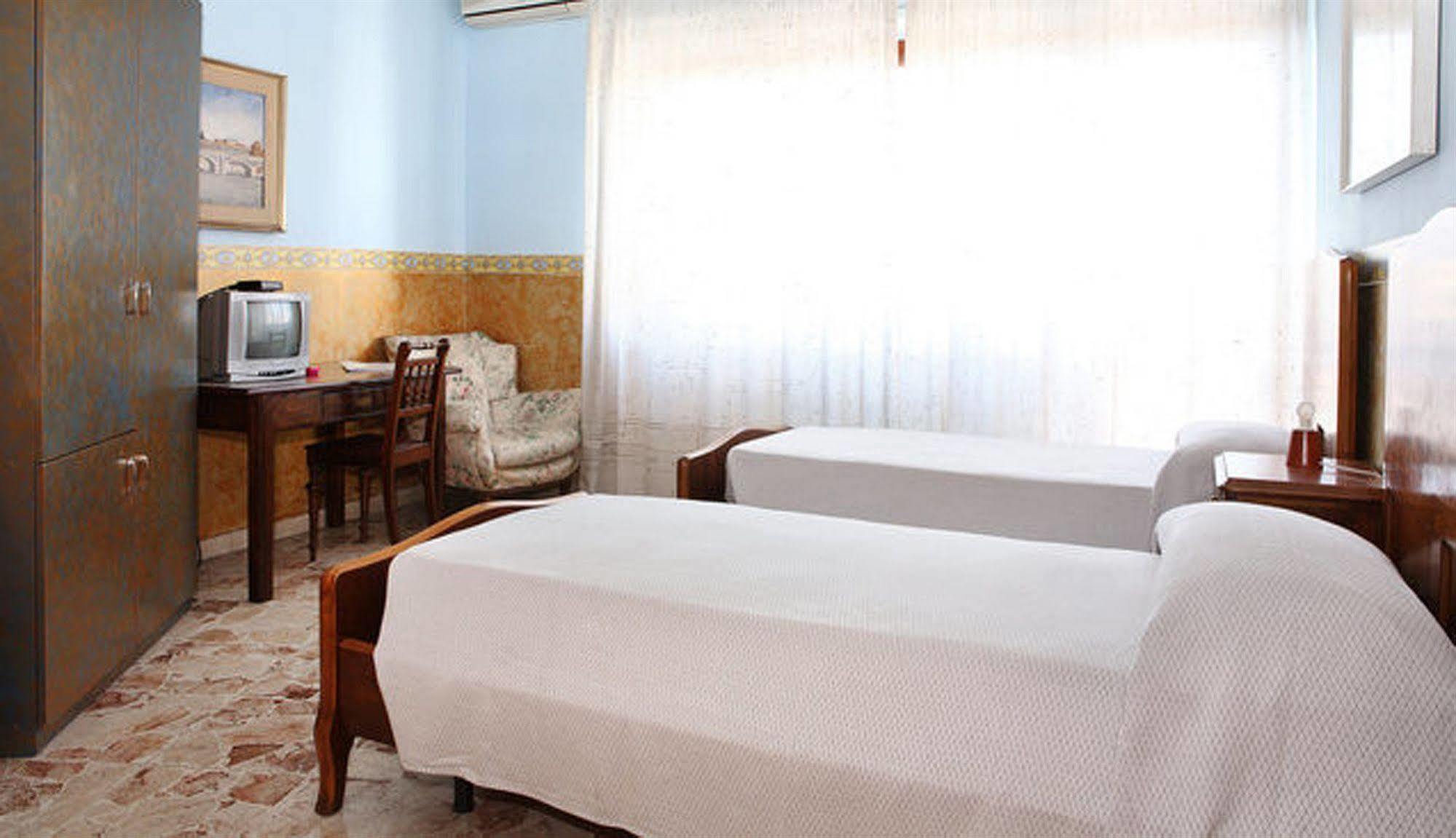 Casa Tina Maugeri Bed & Breakfast Catania Ngoại thất bức ảnh